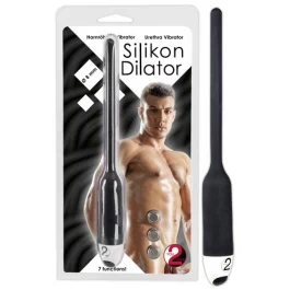 Dilaator, must