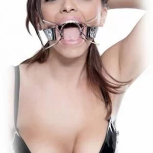 FETISH FANTASY – LAHTISE SUU FIKSEERIJA