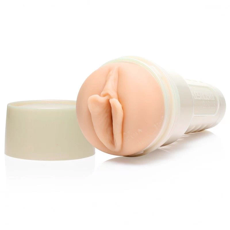 Fleshlight - Gina Valentina Stellar - Image 5