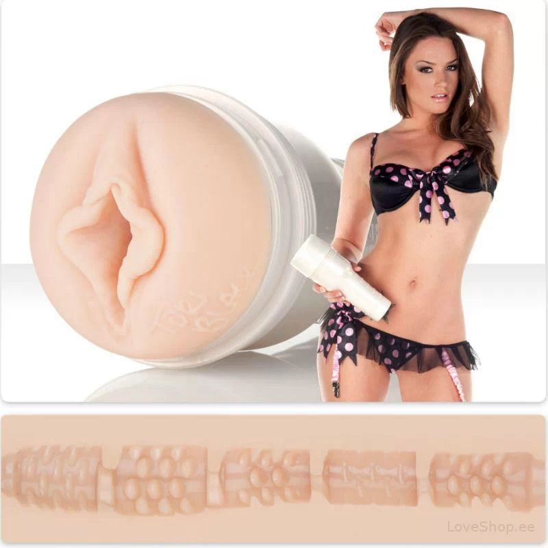 Fleshlight Tori Black Torrid (vagiina)
