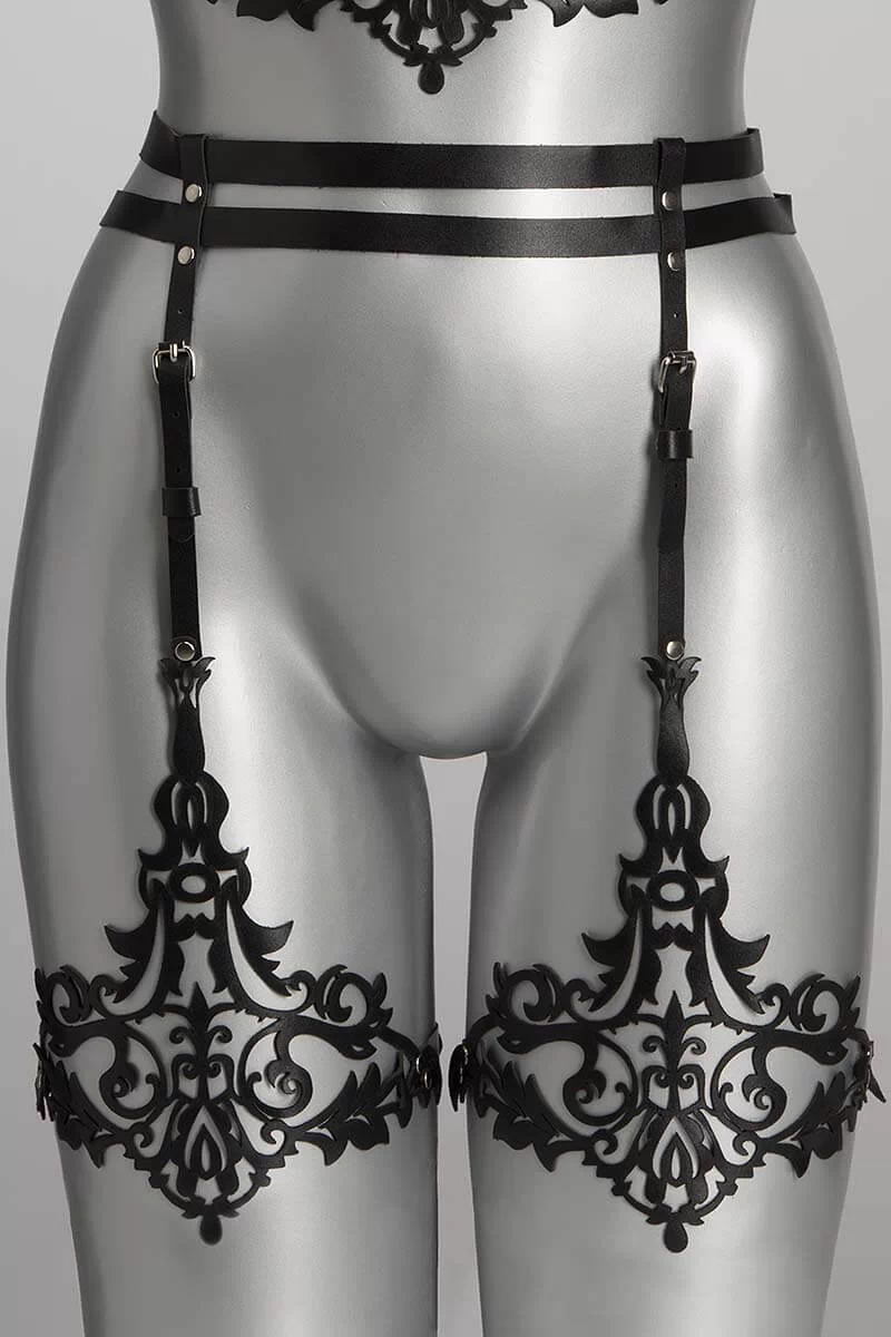 Voyeur X Garterbelt Lilly JALC001