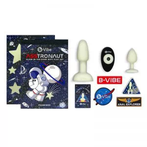 B-VIBE – ASSTRONAUT GLOW-IN-THE-DARK BUTT PLAY SET