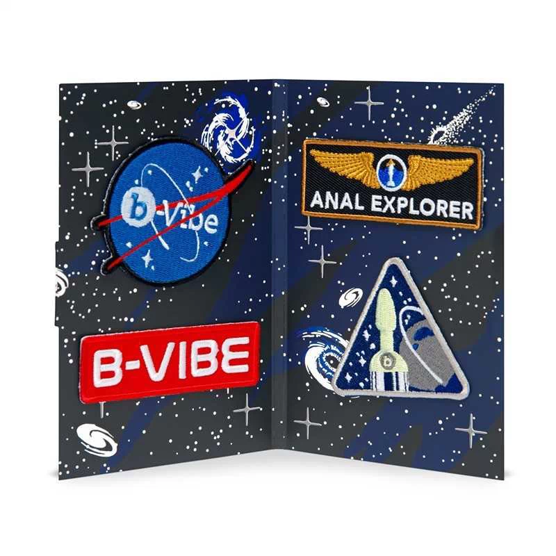 B-VIBE - ASSTRONAUT GLOW-IN-THE-DARK BUTT PLAY SET - Image 9