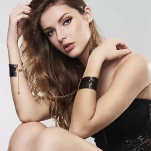 Bijoux Desiré Metallique käerauad