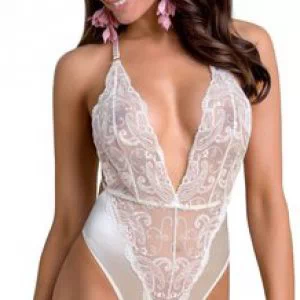 Casmir Inoe ekrüüvalge bodi