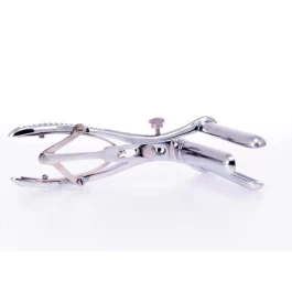 Kolmehaaraline metallist anaalspeculum