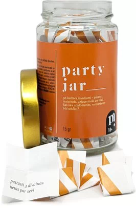 Latvian StuffBook Party Jar jautājumu spēle ballītēm