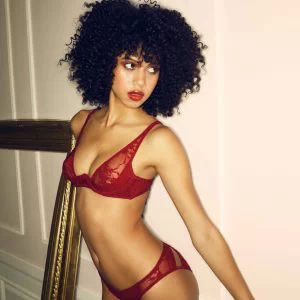 Muse Sienna Plunge rinnahoidja