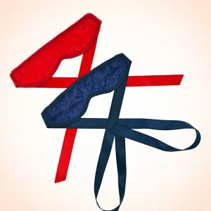 Naughty Beauty silmaside