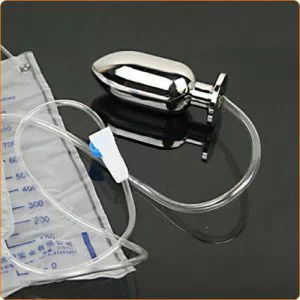 Roostevabast terasest anaal klistiir