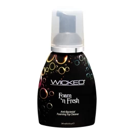 Wicked antibakteriaalne puhastusvaht 240 ml