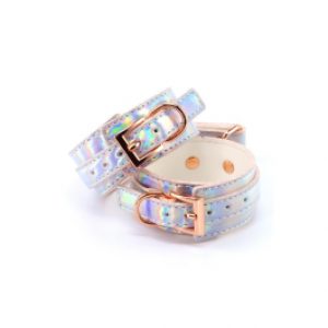 Vikerkaarevärviefektiga jalakammitsad Cosmo