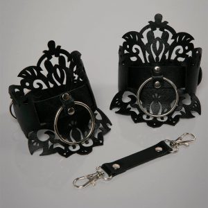 Voyeur X Handcuffs Lucy