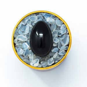 YONI MUNA OBSIDIAN KVARTS 1tk